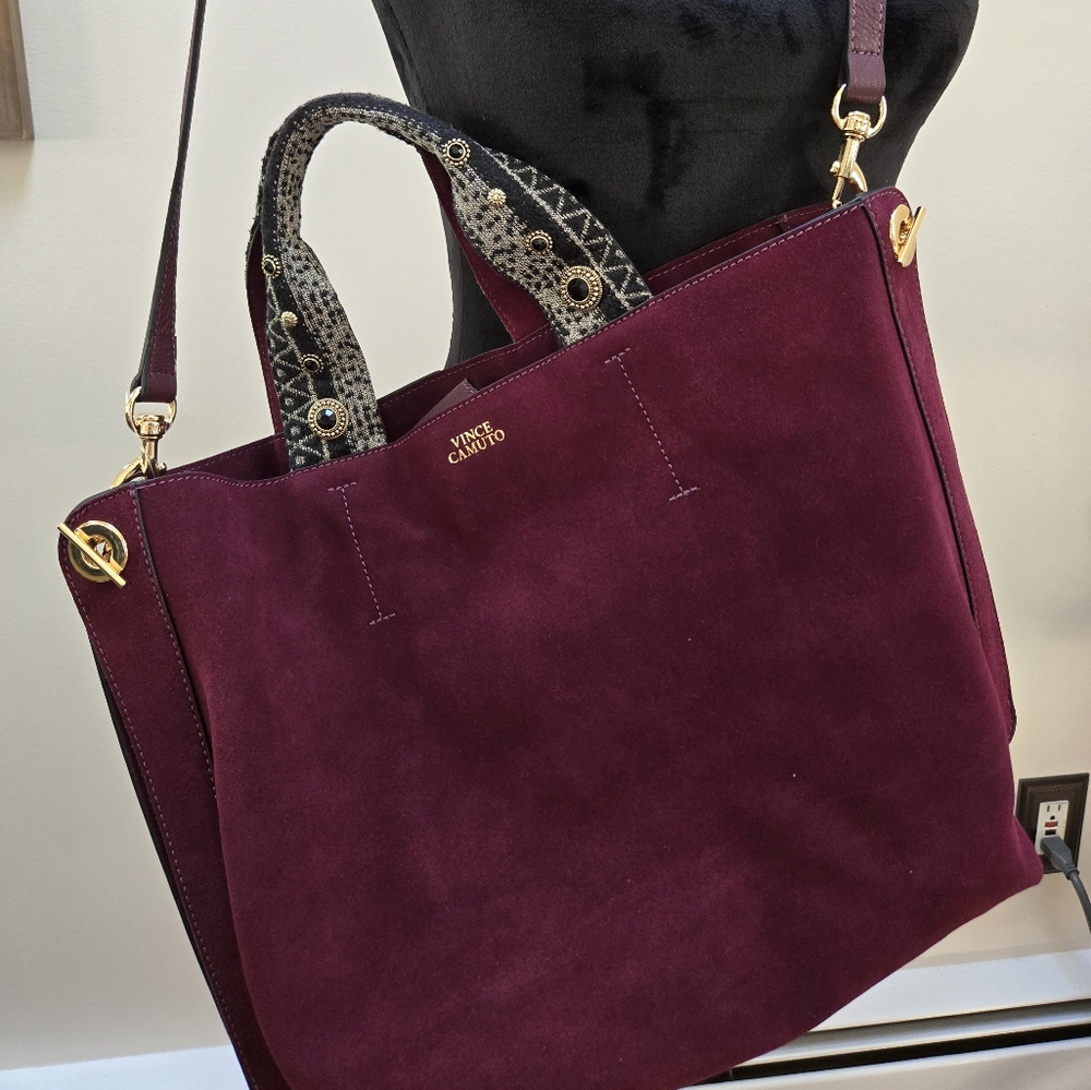 Vince Camuto - Robin Leather East/West Wine Tote Bag